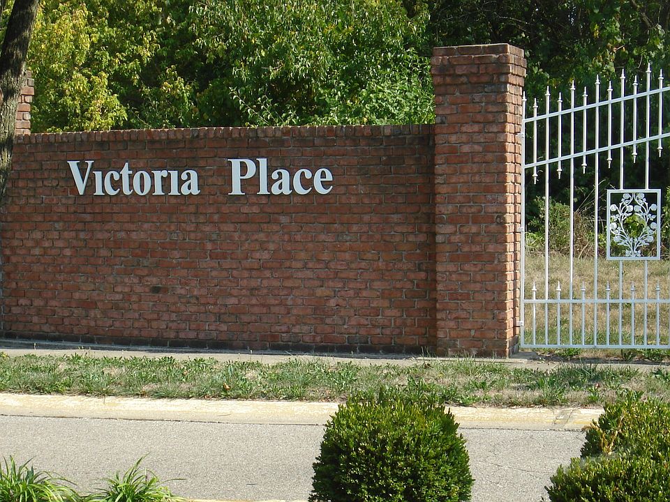 2nd image of Victoria Pl