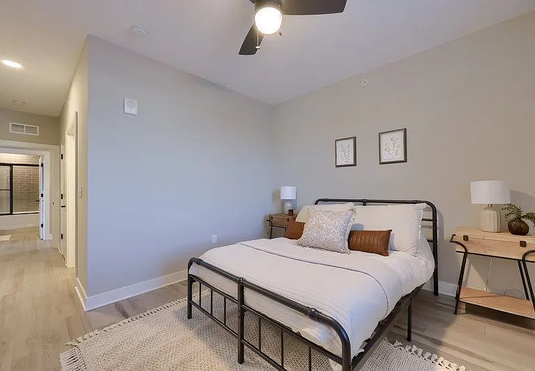 213 Jackson St #9 — Photo 17