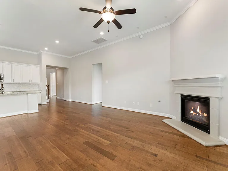 4309 Victoria Pine Dr — Photo 12