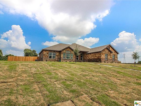 4th image of 205 Hamer Dr