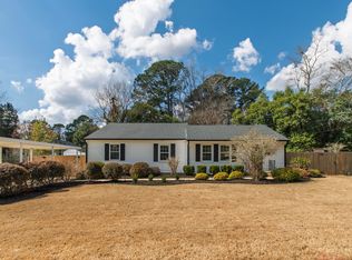 605 Chatham Ln, Raleigh, NC 27610