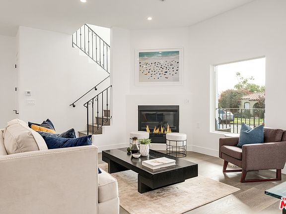 3rd image of 9047 W 24th St