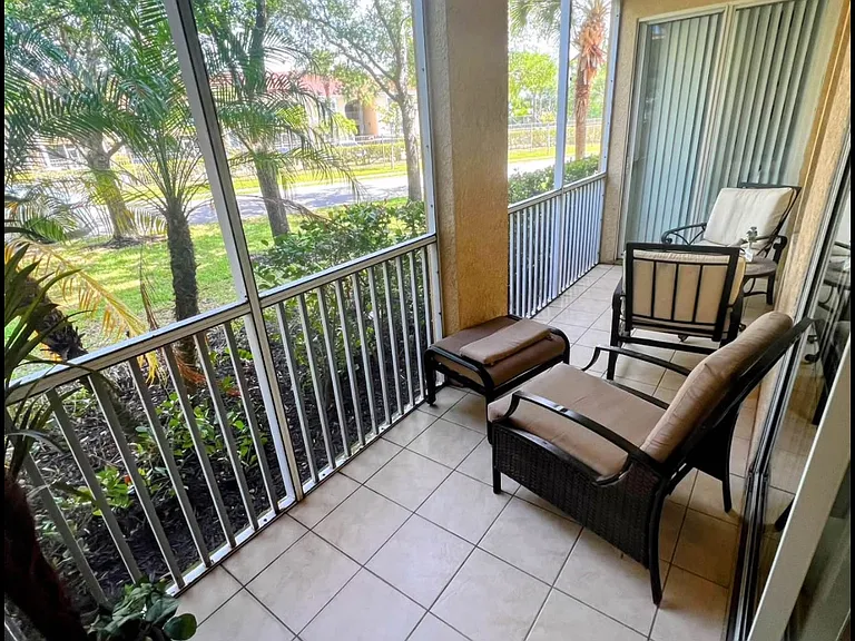 9055 Colby Dr #2201 — Photo 9