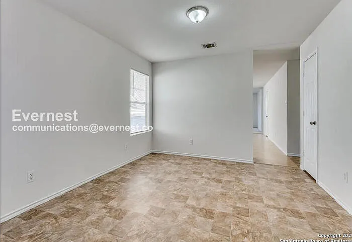 5636 Liberton Ln — Photo 7
