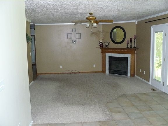 3rd image of 9566 S Bright Meadow Cir