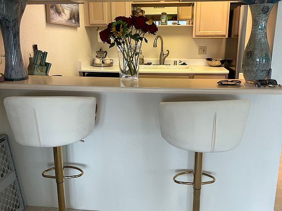 5th image of 1 Surf Way APT 216