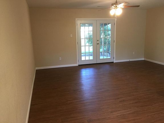 5th image of 2624 Mimosa Park Dr