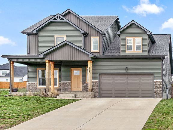 3rd image of 306 Crusaw Dr