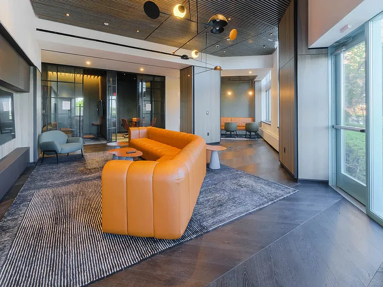Resident Lounge