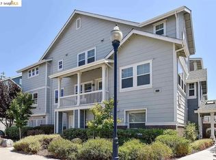 2002 Northshore Dr, Richmond, CA 94804