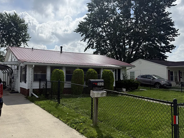 2820 N Delphos St — Photo 1