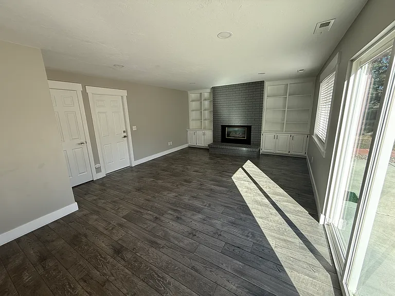11833 S Hagan Rd — Photo 15