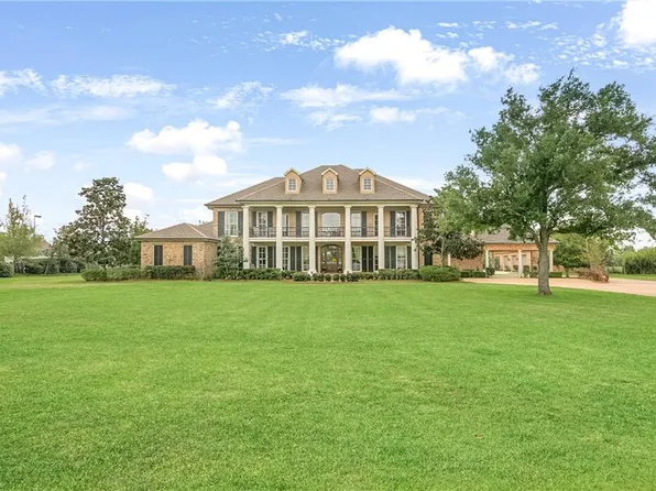 14193 River Rd, Luling, LA 70070