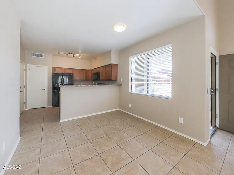 4061 N Weimer Pl #26 — Photo 10