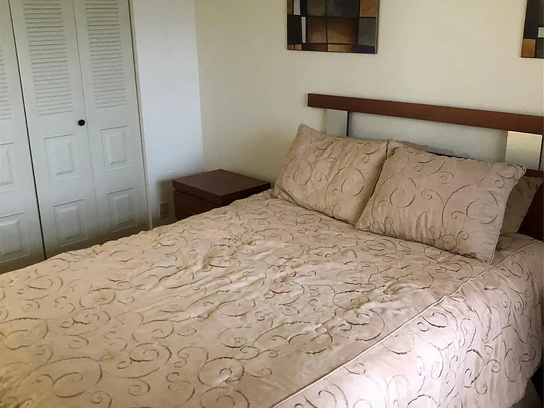 850 SW 133rd Ter #B406 — Photo 10