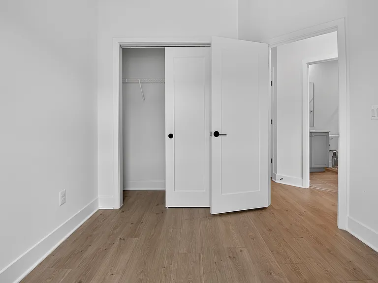 5017 Dulcet Dr — Photo 25