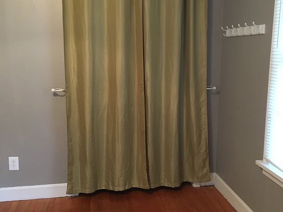 2nd bedroom closet