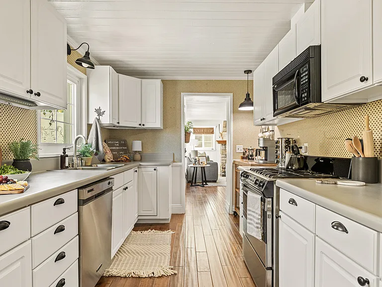 284 Walnut Dr — Photo 10