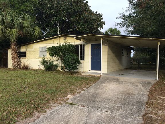 2nd image of 240 Lee Dr