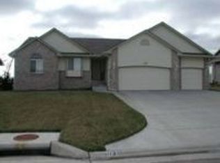 1113 S Bracken Cir, Wichita, KS 67207