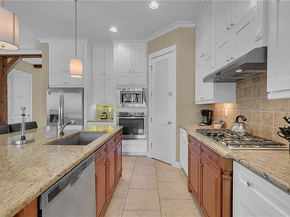 5th image of 881 Desert Mountain Ct