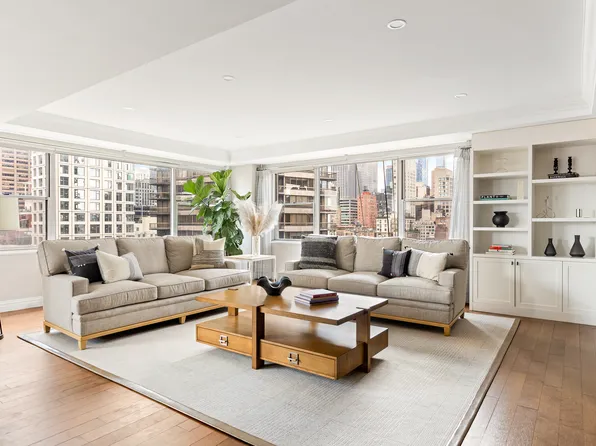 201 East 62nd Street image 1 of 9