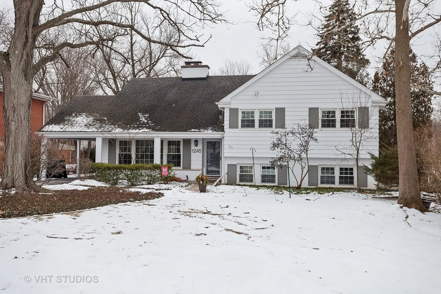 1245 Walters Ave photo 1