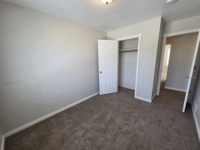 3530 Greenfield Dr — Photo 15