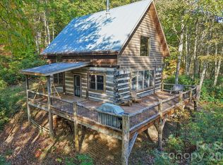 755 Hollyberry Ln, Marshall, NC 28753