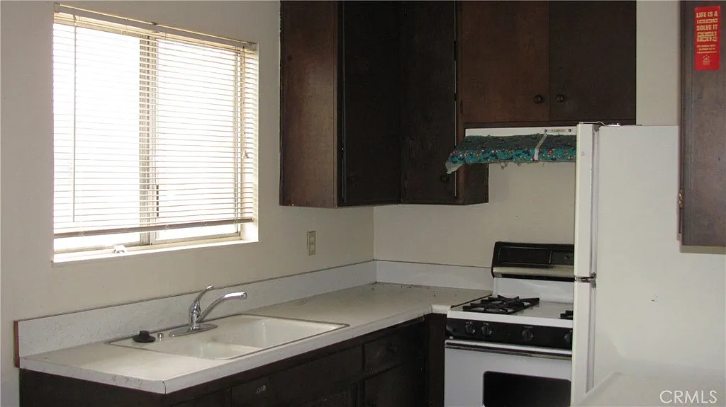 2 bed, 800 sqft, $1,199 — Photo 3