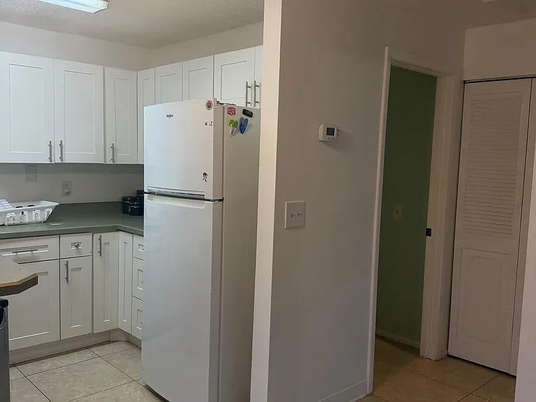 314 Pierce Ave — Photo 5
