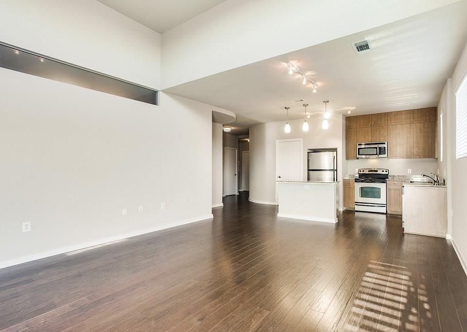 1st image of 4411 Bowser Ave APT 302