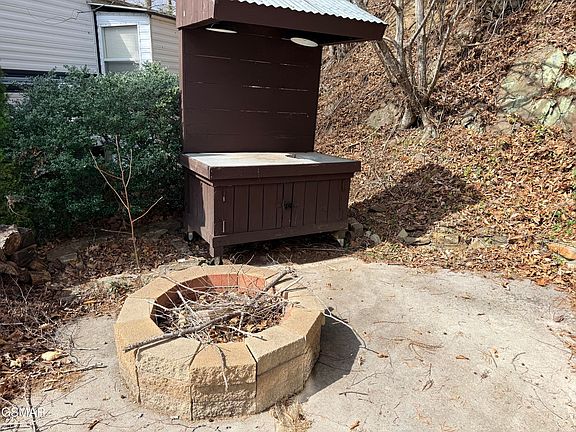 5th image of 4229 E Pkwy #314