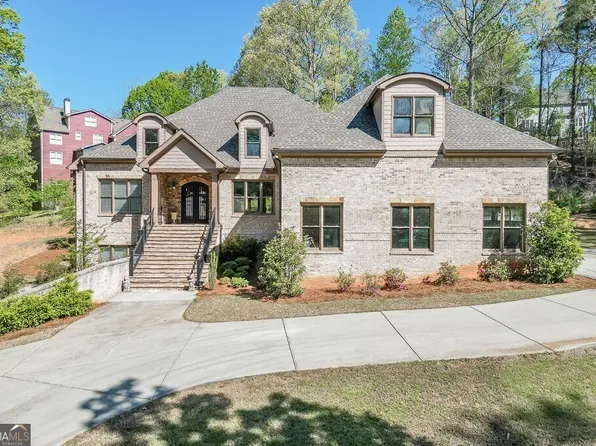 6050 Eagle Close Ln, Buford, GA 30518
