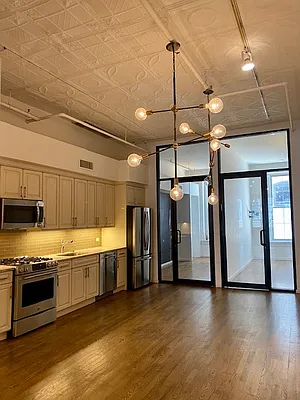 Rented by Douglas Elliman | media 22