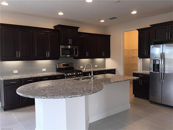 2nd image of 7736 Cypress Walk Dr