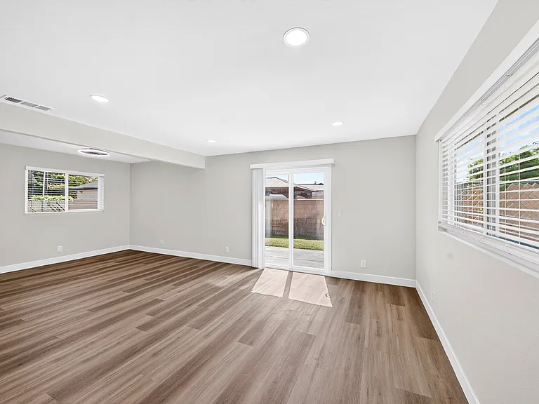 6651 Western Ave #4 — Photo 13