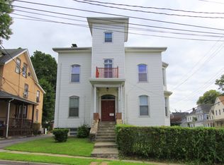 18 Clinton Ave, Ossining, NY 10562