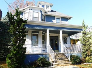 9 Bonn Pl APT 3, Weehawken, NJ 07086