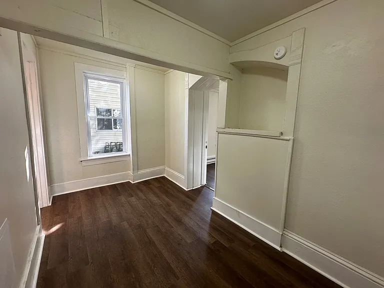 626 Main St #B — Photo 4