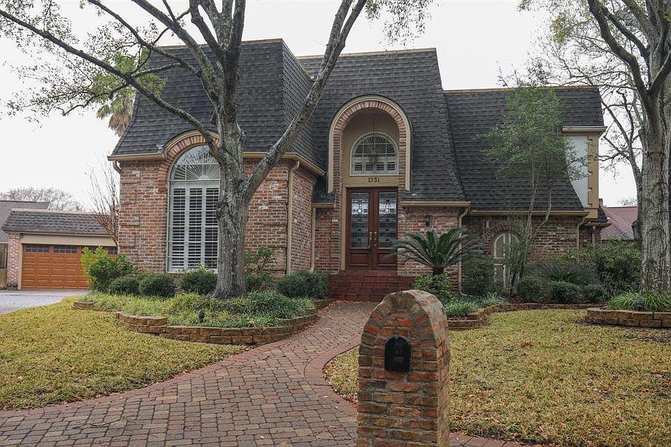 1st image of 1331 W Vistawood Ct