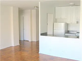 Rented by Domus Realty