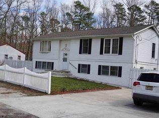 404 Spruce Ave, Galloway, NJ 08205