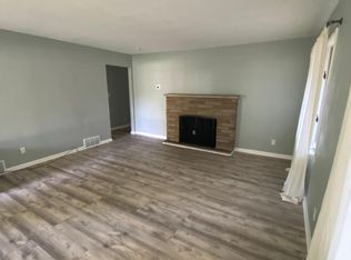 17879 Clyde Ave, Lansing, IL 60438