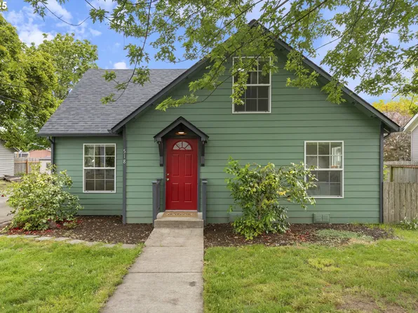 518 S Meridian St, Newberg, OR 97132