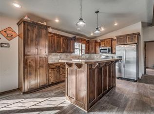 39508 Fishmarket Rd, Wanette, OK 74878