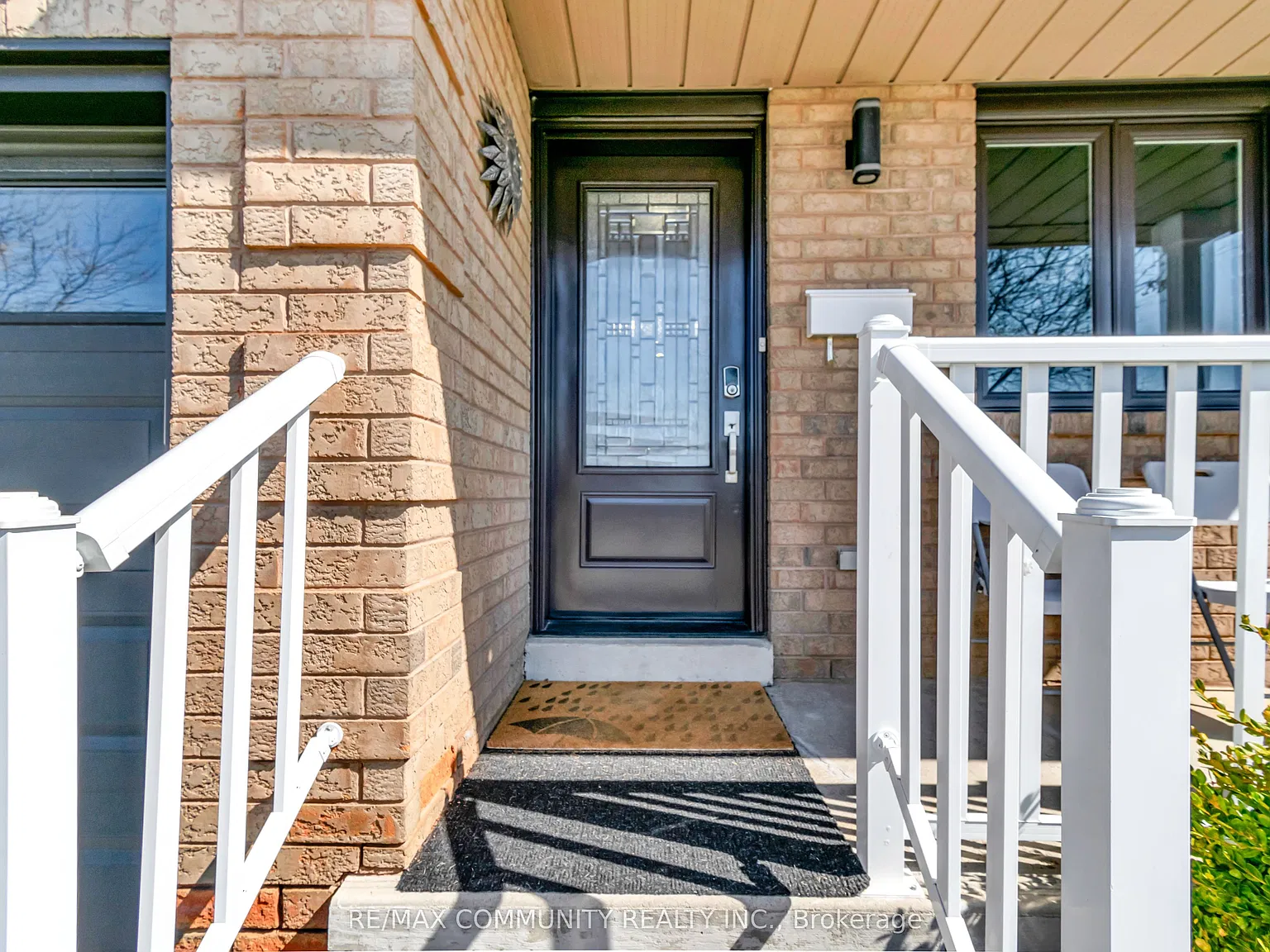4 bed, $3,600 — Photo 2