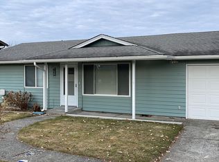 750 Cedar St, Blaine, WA 98230