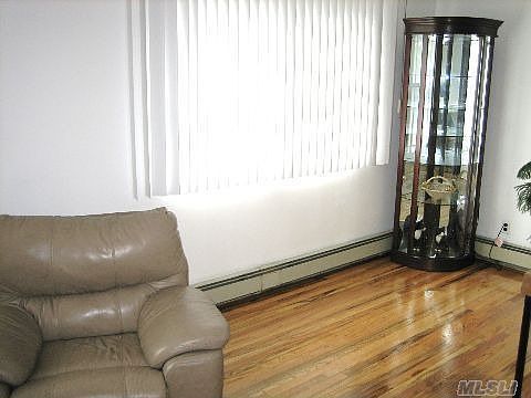 4th image of 1185 Front St