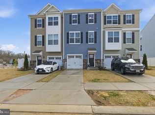 1403 Hudson View Rd, Essex, MD 21221